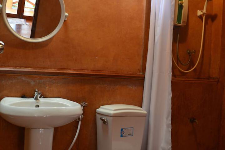 Clean Restrooms