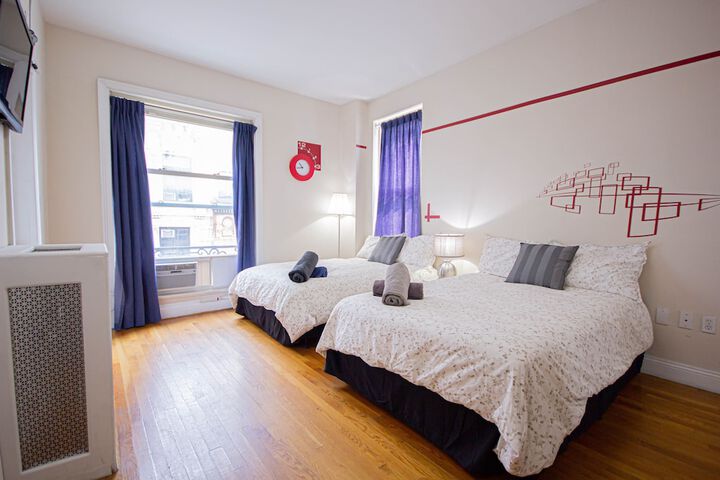Room 27 of 121