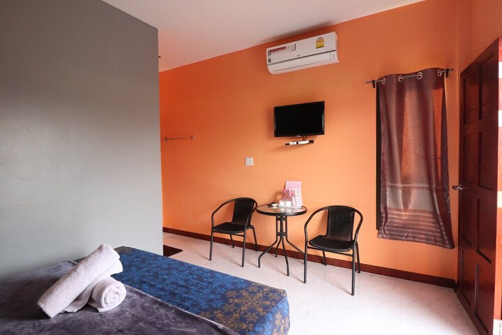 Room 15 of 43