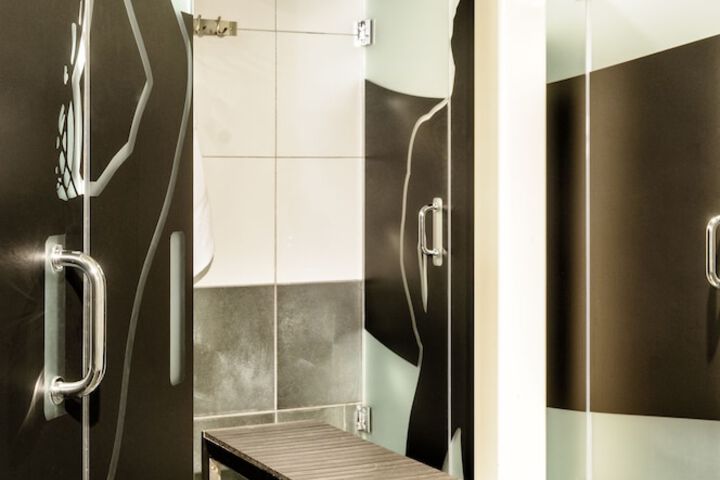 Clean Restrooms