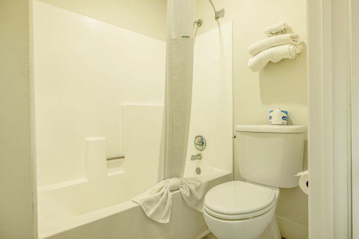 Clean Restrooms