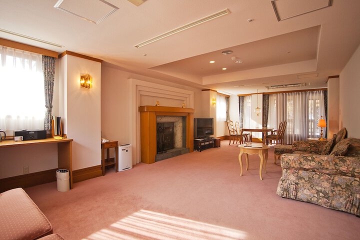 Room 21 of 113