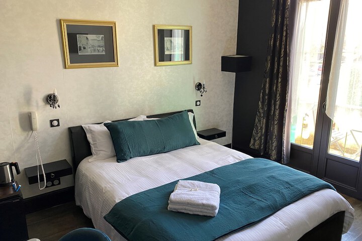 Room 26 of 53