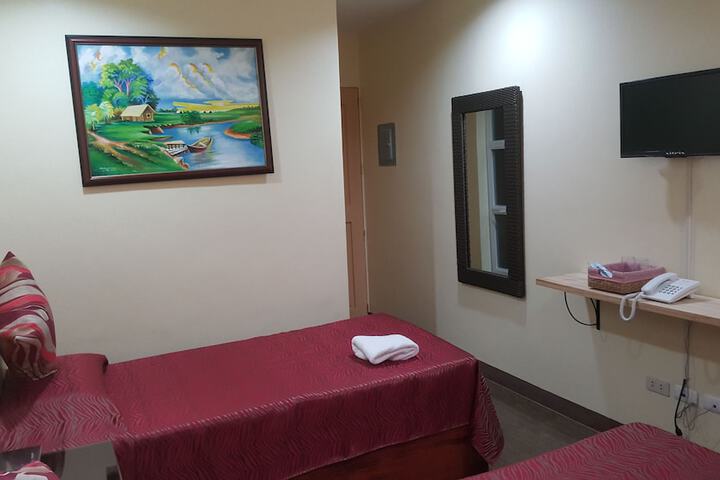 Room 51 of 105
