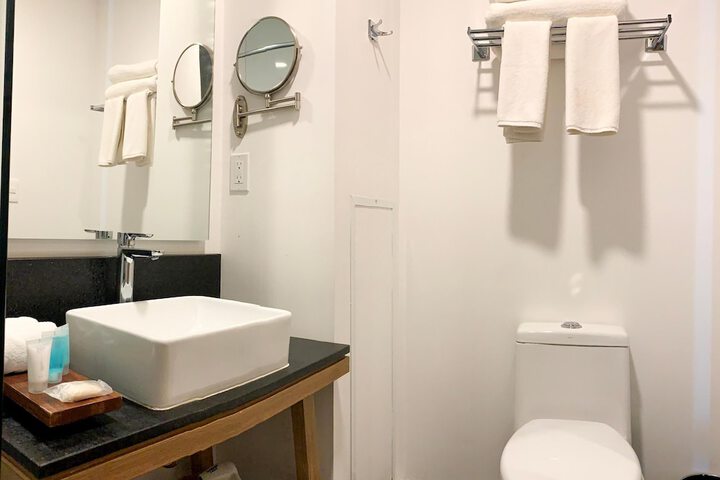 Room 21 of 26