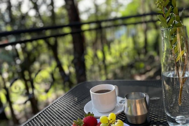 Breakfast/Coffee Service 16 of 22