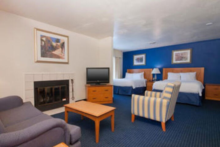 Room 3 of 17