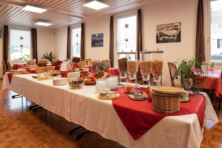 Dining 17 of 120