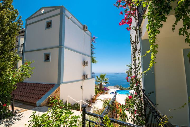 Exterior Photo