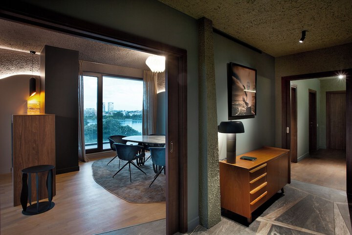 Room 36 of 257