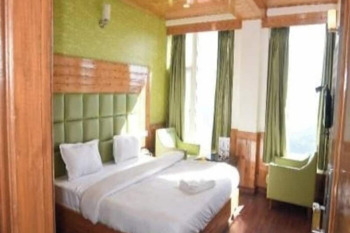 Room 3 of 6