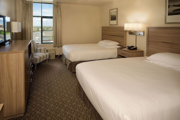Room 7 of 25