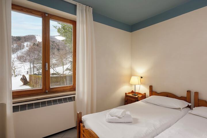 Room 30 of 112