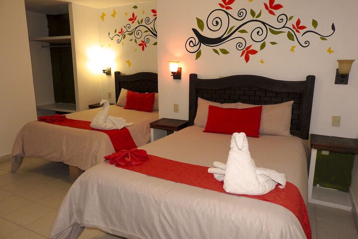 Room 16 of 40