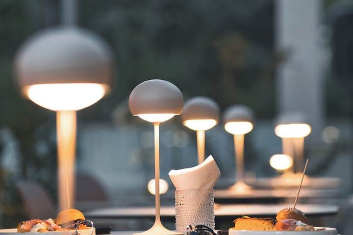 Dining 112 of 153