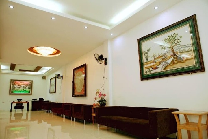 Hotel Interior 5 of 28