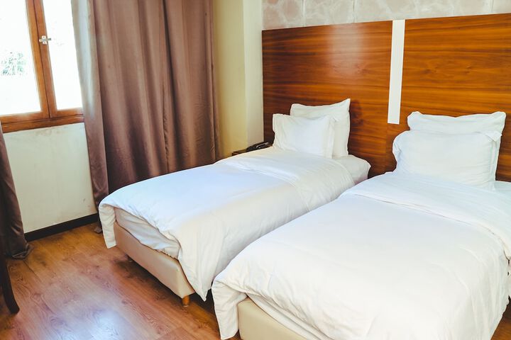 Room 3 of 18