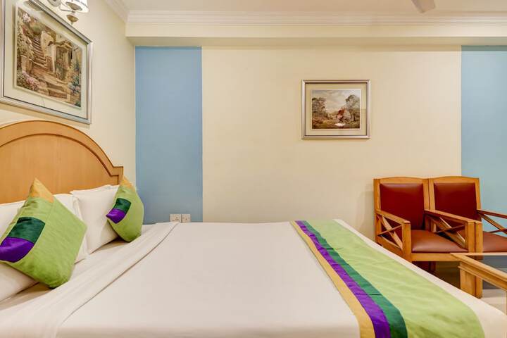 Room 15 of 65