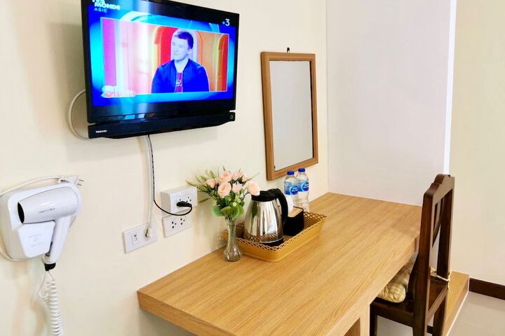 Room 5 of 29