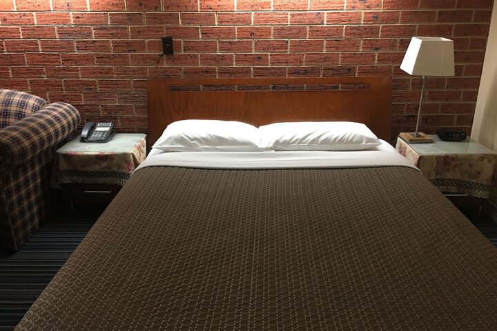 Room 7 of 39
