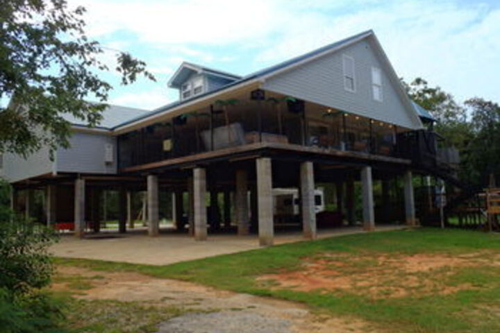 Image of The Great Escape River House