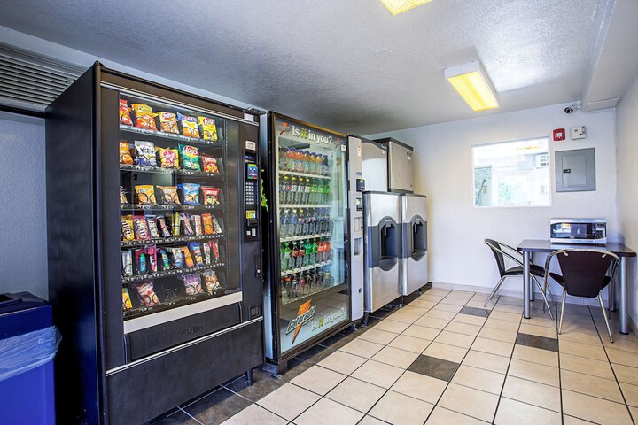 Vending machine