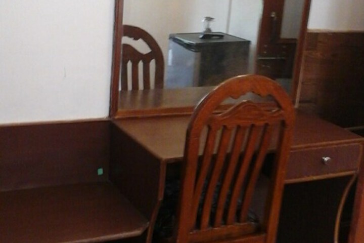 Room 12 of 81