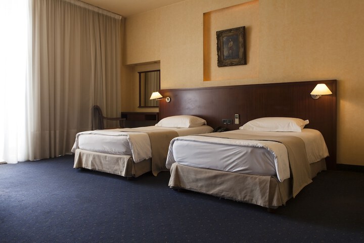 Room 14 of 53