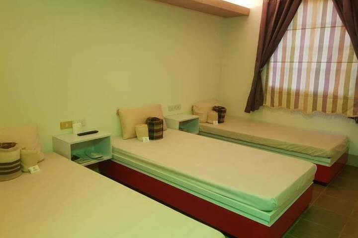 Room 14 of 41