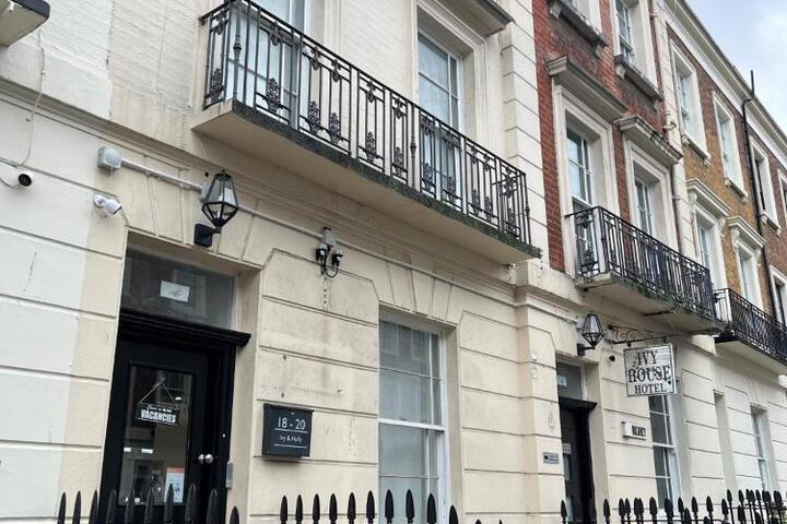 Ivy House Hotel