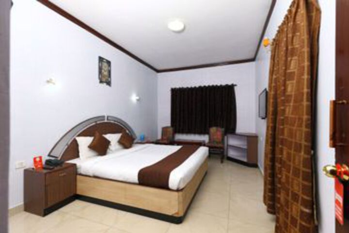 OYO Rooms 074 Conoor Main Road