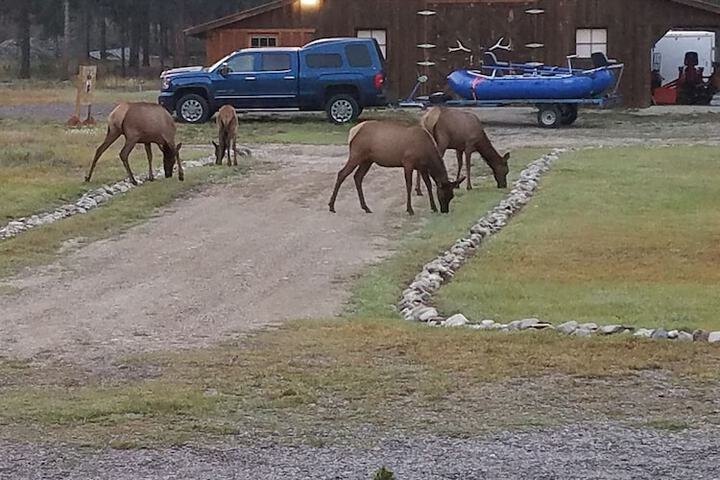 Hotel Exterior 72 of 73