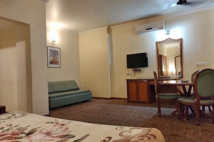Room 29 of 59