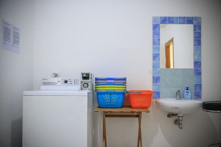 Laundry 34 of 118