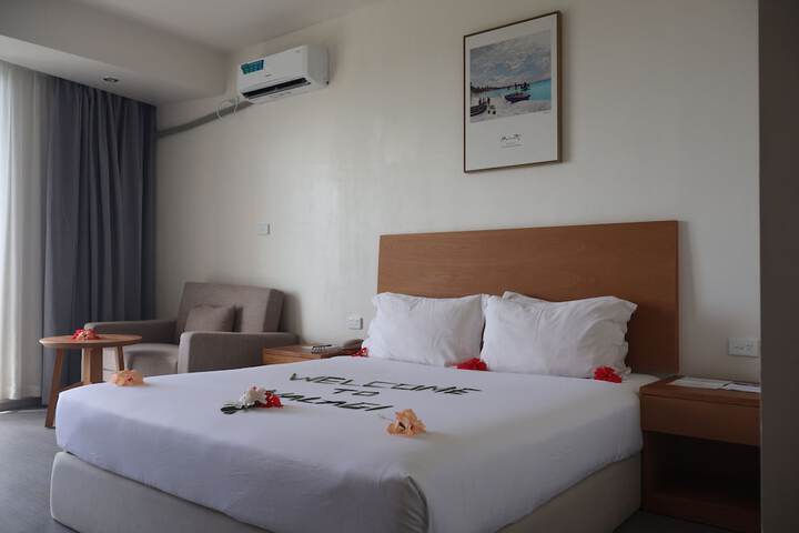 Room 12 of 91