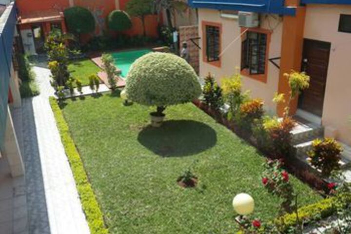 Hotel Exterior 5 of 20