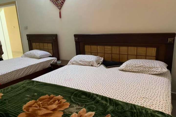Room 8 of 36