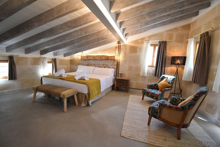 Room 10 of 40