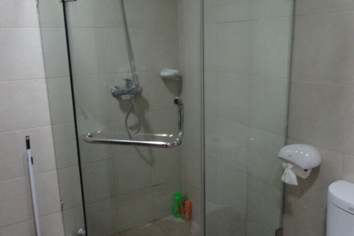 Room 20 of 29