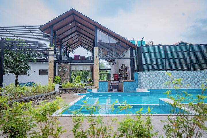 Pool 39 of 59