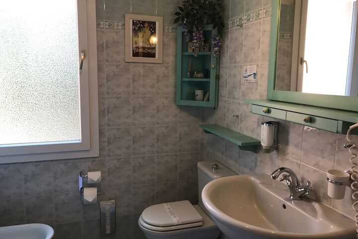Room 29 of 98