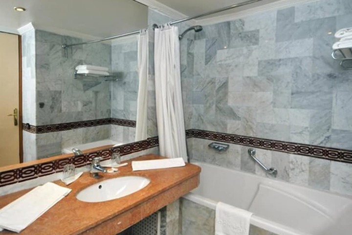 Bath Interior
