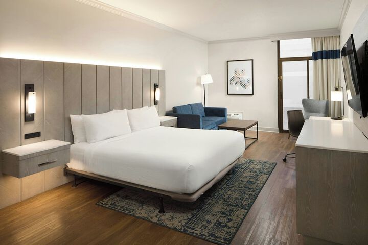 Room 16 of 63