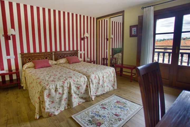 Room 15 of 78
