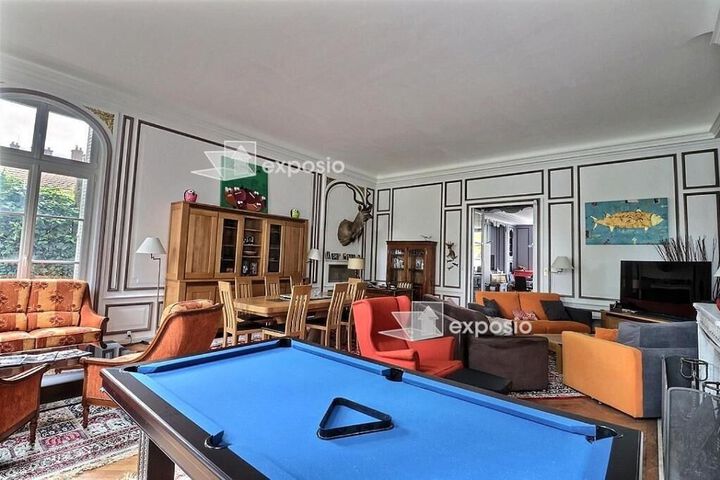Room 15 of 50