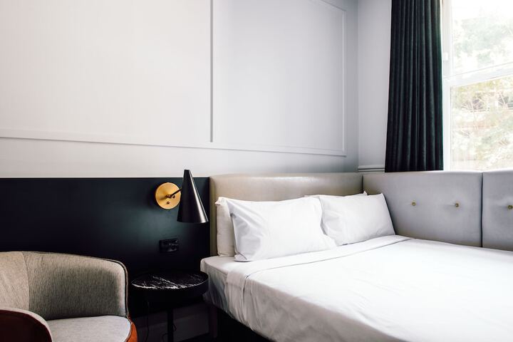Room 13 of 66