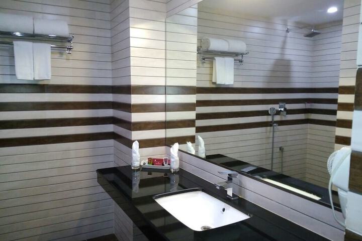 Bath Interior
