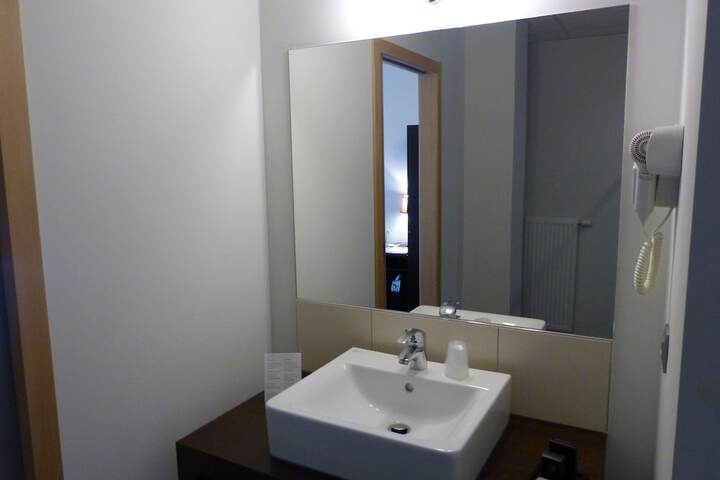 Room 35 of 55