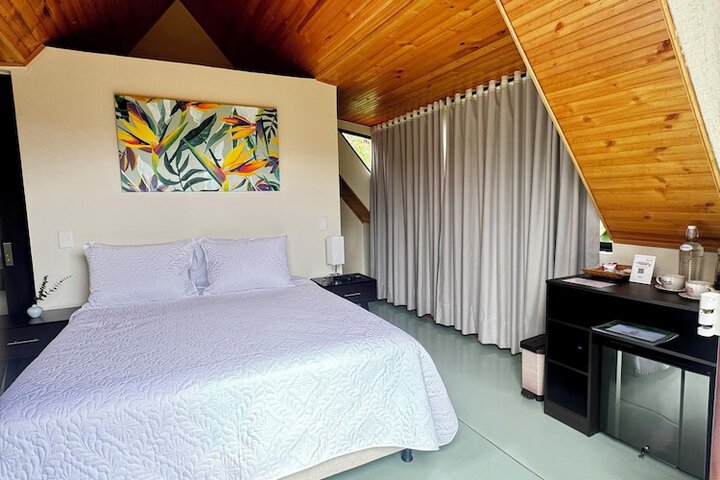 Room 17 of 47