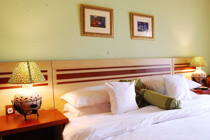 Room 21 of 81